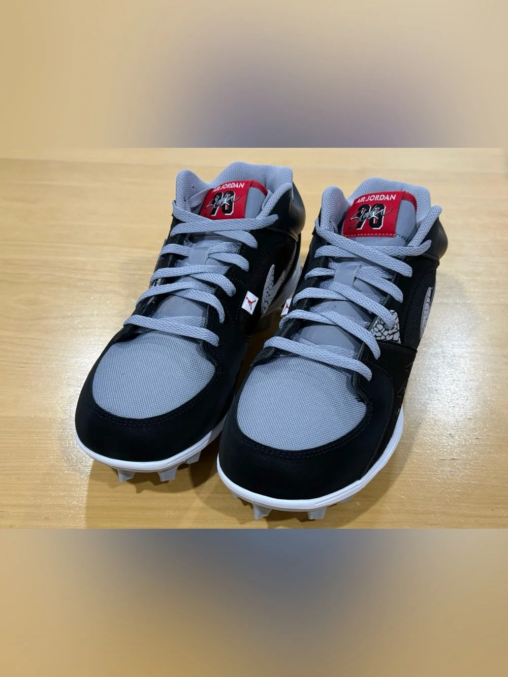 Jordan Stadium 90 Low TD “Black Cement”Football Cleats HQ0210-060 Men’s Sz.11.5